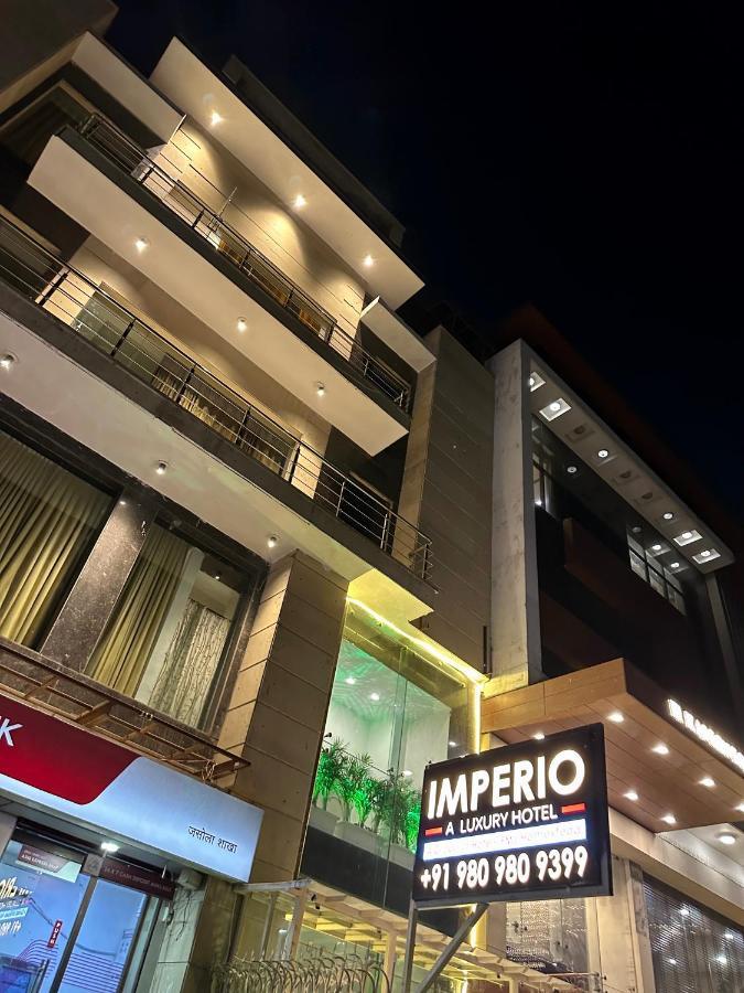 Hotel The Imperio New Delhi Eksteriør bilde