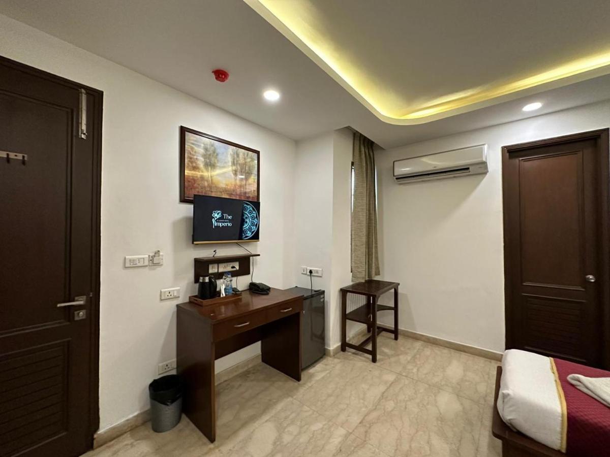 Hotel The Imperio New Delhi Eksteriør bilde